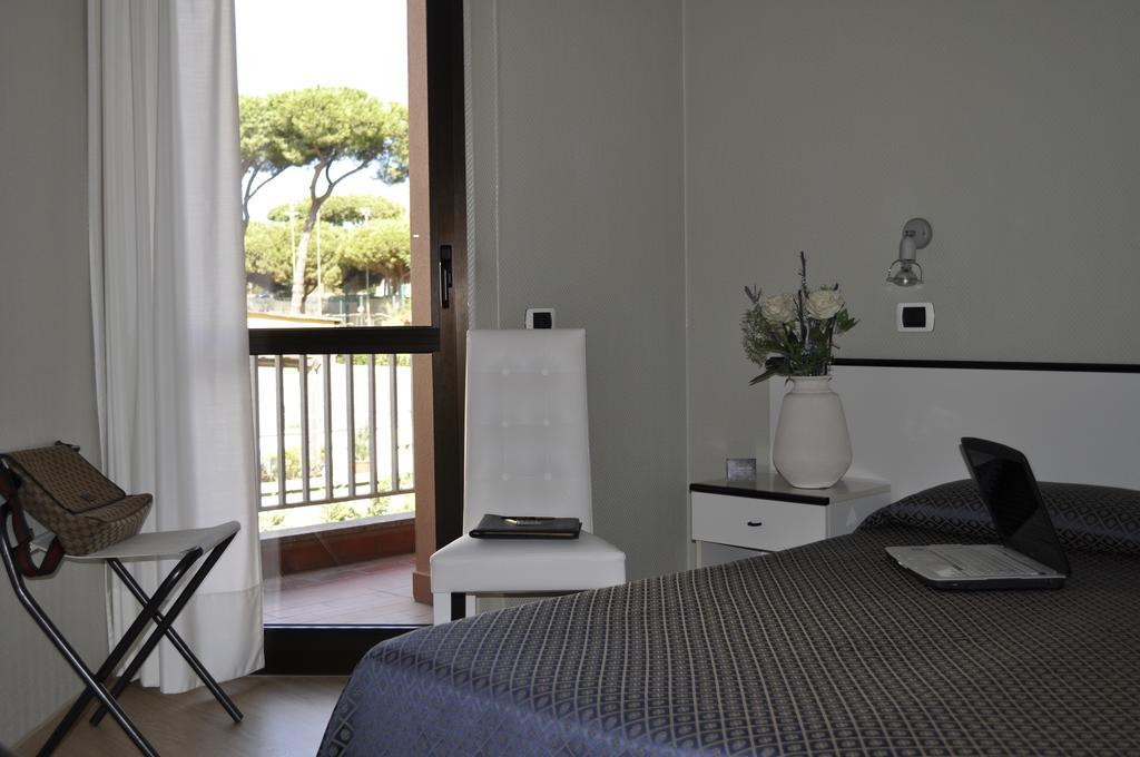 Hotel Est Piombino Værelse billede